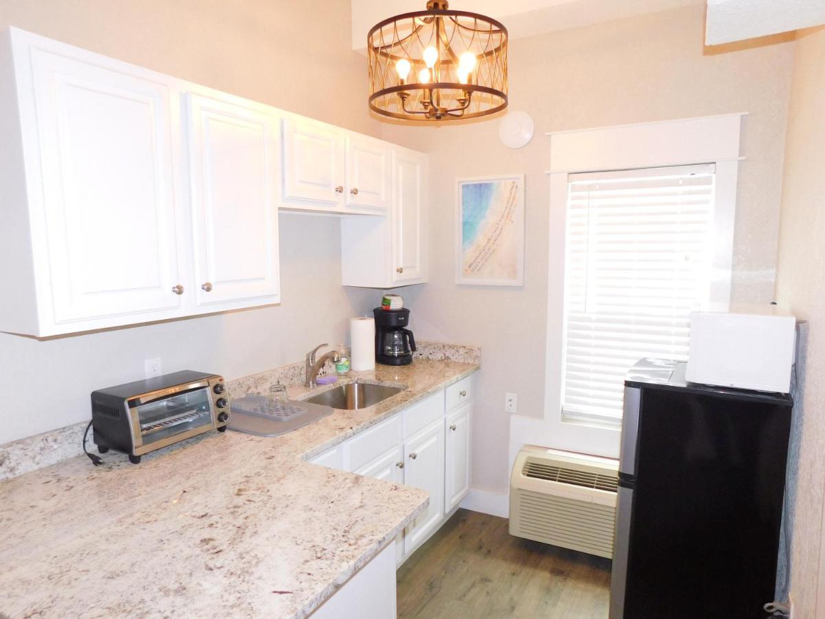 Budget Friendly Condo Within Walking Distance To The Beach! Gulf Shores Exterior foto